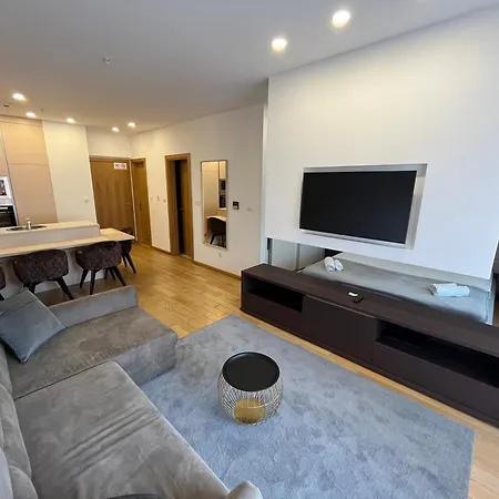 Seafront Apartment *