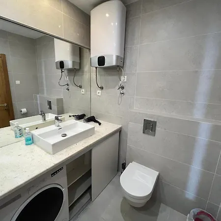 Seafront Apartment *