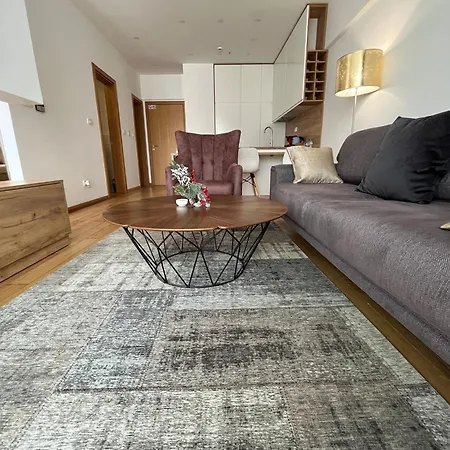 Seafront Apartment *